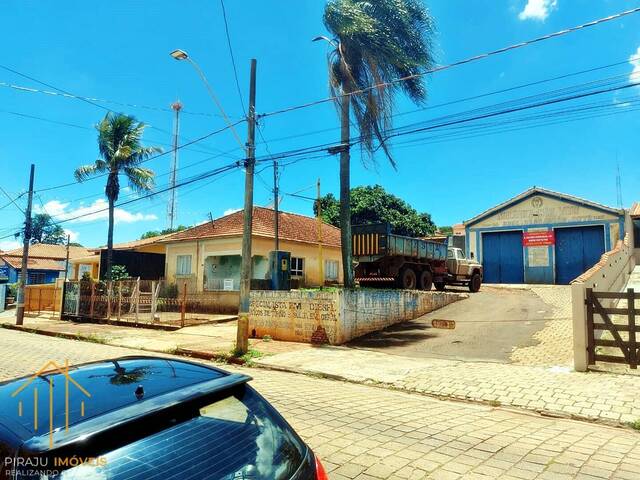 #8 - Casa para Venda em Piraju - SP