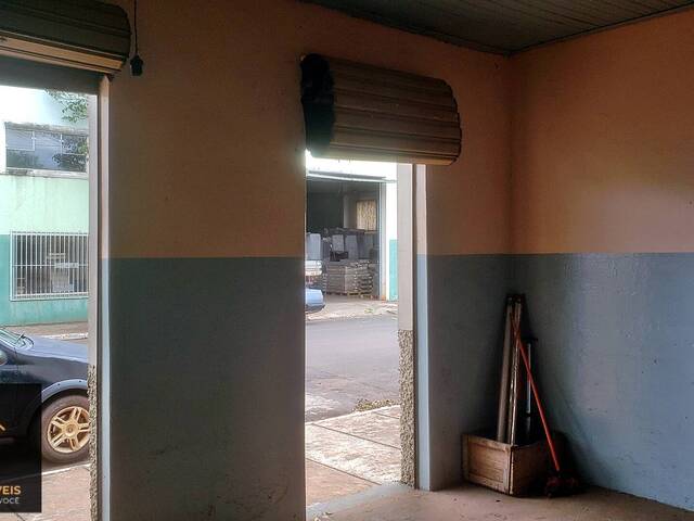 #21 - Casa para Venda em Bernardino de Campos - SP