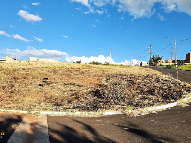 #18 - Terreno para Venda em Piraju - SP