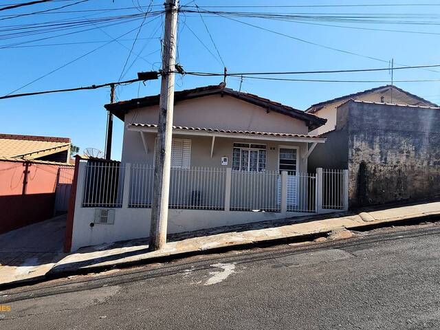 #38 - Casa para Venda em Piraju - SP