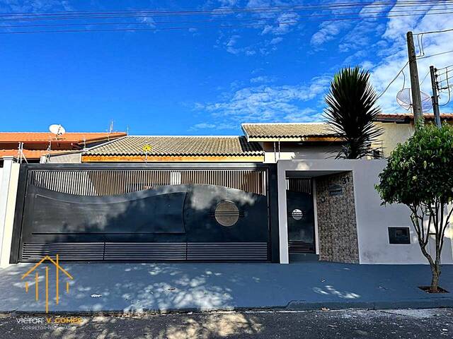#42 - Casa para Venda em Piraju - SP